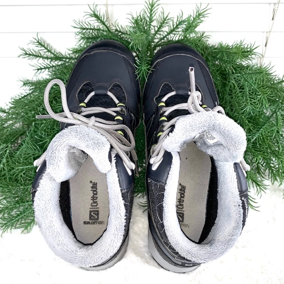 🚫SOLD! |•SALOMON•| Kaina CS Waterproof Boots - Picture 11 of 15